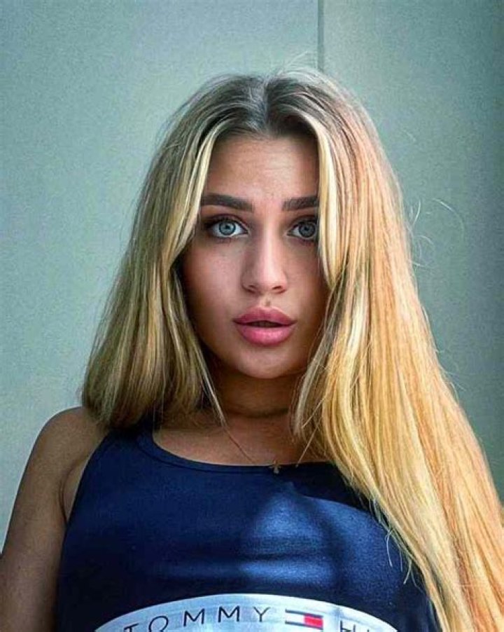
Amanda Martinez Age, Birthday, Wikipedia, Who, Nationality, Biography 