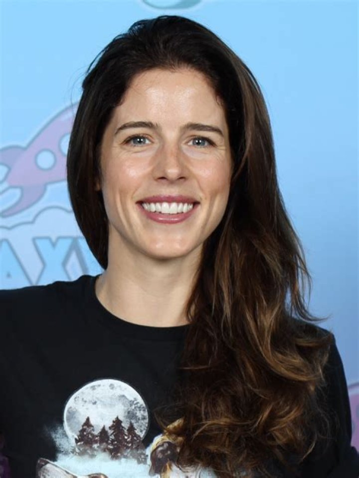 Emily Bett Rickards Height, Age, Boyfriend, Biography, Wiki, Net Worth